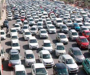 Car companies may be a loss of Rs 300 crore