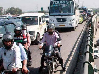 How stopped pollution, every day 550 new cars on the road