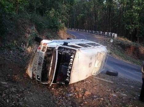 Brake failure, the turnaround minibus