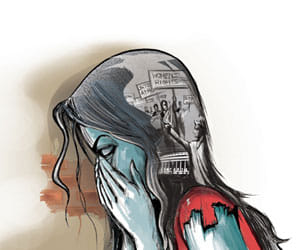 teasing with girls on road, no help by police