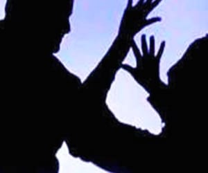 wife beaten husband girlfriend.