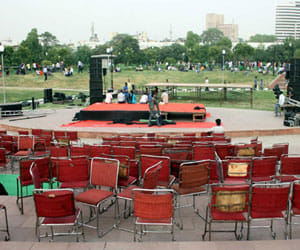 Kejriwal will give andswer to public here