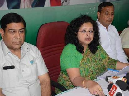 shobha ojha roars at modi govt in jammu