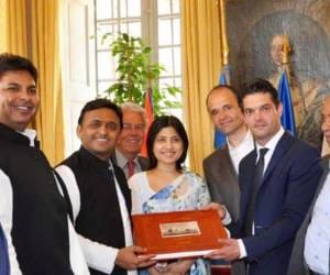 Akhilesh yadav promote kannauj perfume in france