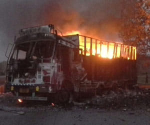 Gopala paint factory fire ash, scorching fireman.