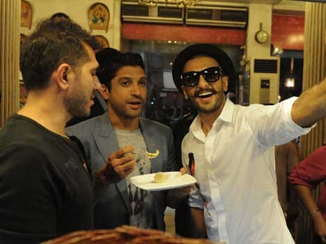'DDD' team made an impromptu visit to Kolkata sweet shop