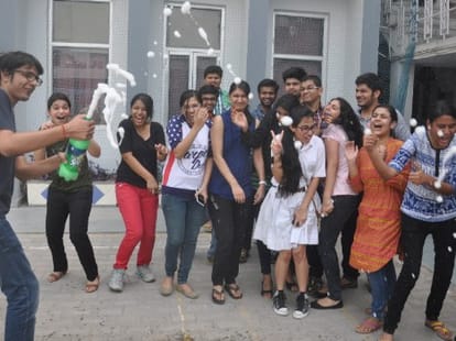 cbse 12th uttarakhand tooper list.