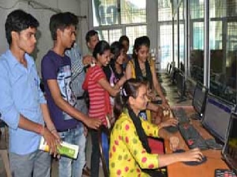 Tushantwir district topper