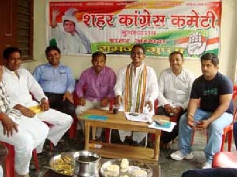 people stricken by The central government's wrong policies 