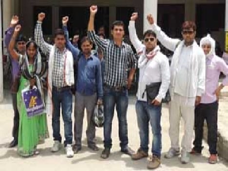 Building on the development of students on scholarship forms agitation