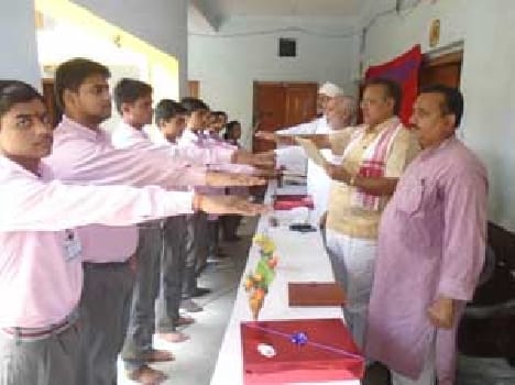 Officials of Parliament sworn students