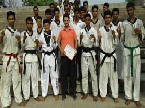 Taekwondo in the district met the six gold