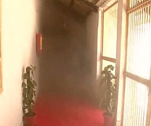 Minor fire breaks out at delhi vidhan sabha