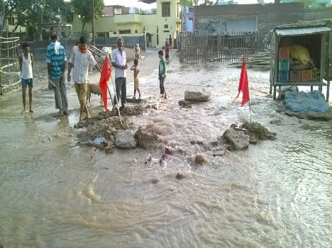Full water pipeline bursts homes