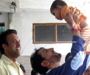  punjabi singer gurdas mann meeting with orphan childrens
