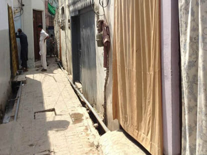 many people faces job problem in pakistan