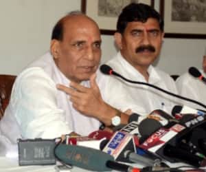 rajnath singh wants change the history of india 