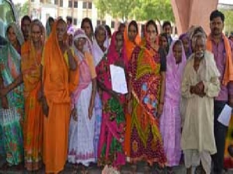  Submitted a memorandum to the pension