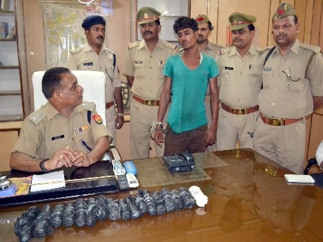 one arrested with three kilos 200 grams of hashish