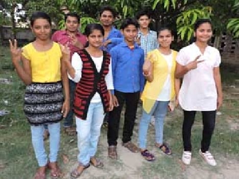 children result celebrating 
