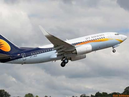 air flights from international airport