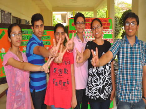 Seeing 10th CBSE Result, student became happy.