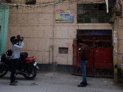 girl jumped from a hotel in jammu