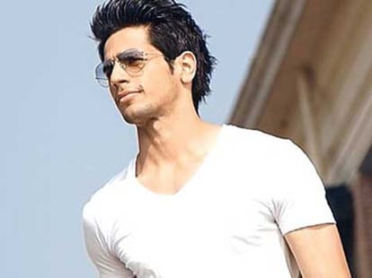 Why is Sidharth Malhotra watching SRK’s movie’s these days?
