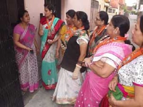 Mahila Morcha activists PR