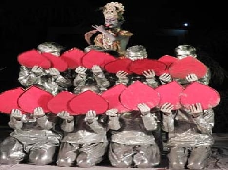 Little - Munhon asserted the mayhem drew applause
