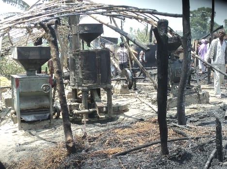 Phadhnagr 18 house fire in the ashes
