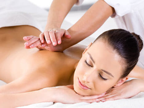 massages are the best way to cure the pain