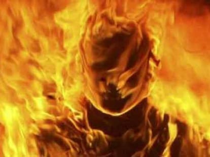 mother burned son stealing on five rupees