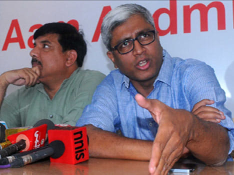Aam Aadmi Party erupted LG, No answer on contributions.