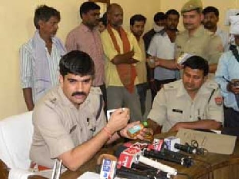 Government contracts illegal liquor recovered