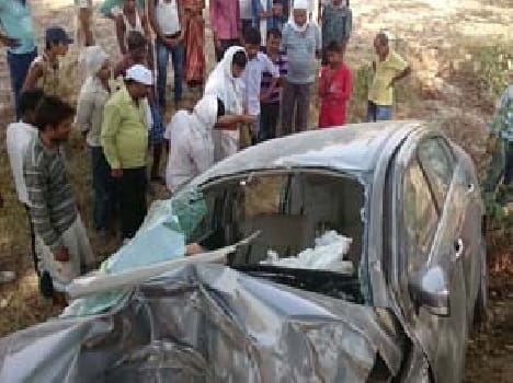 three killed in accident