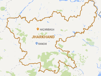 firing in hazaribagh court, three killed