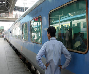 kanpur jammu express reached jammu today