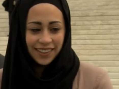 muslim women can use scarf
