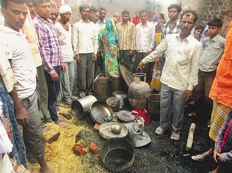 Four  house burns cylinders fire