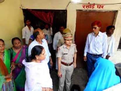 Women listening to the pain brought trust