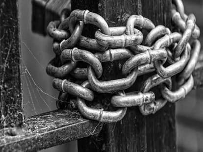 Father chained his daughter