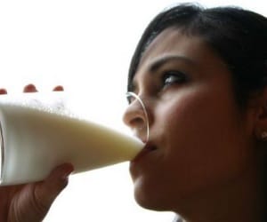 testing of pure milk at home.