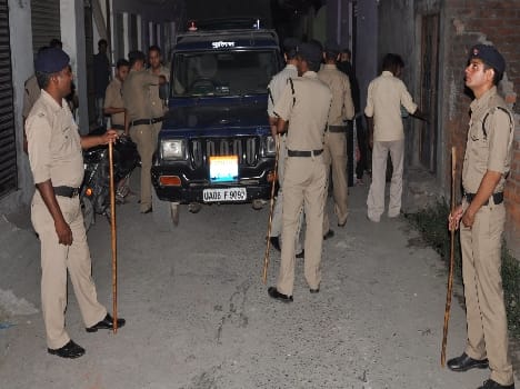 Old feuds often threw stones at two communities, firing