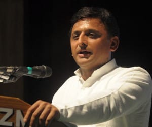 UP govt may take action against Lekhpals.