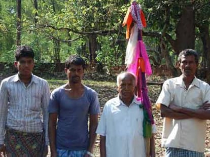 damodar kashyap save 600 acres jungle in chhatisgarh