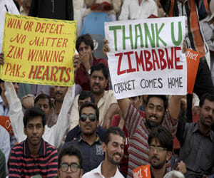 Zimbabwe players given financial guarantee by PCB