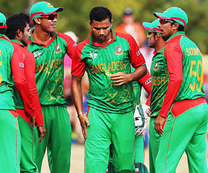 skipper Mashrafe Mortaza suffers minor hand injuries in road accident