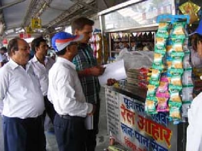 Passengers Please note: you will get  'RO' Water in 1 rupies on station