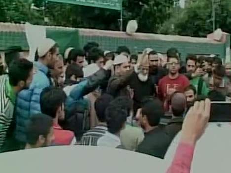 geelani writes 'secret' letter to nawaz sharif